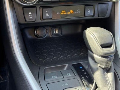2024 Toyota RAV4 Hybrid XLE AWD