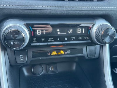 2025 Toyota RAV4 Hybrid XLE AWD