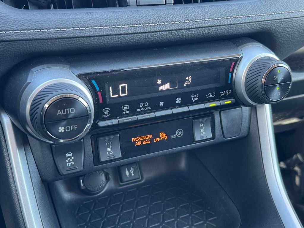 2019 Toyota RAV4 Hybrid XLE AWD