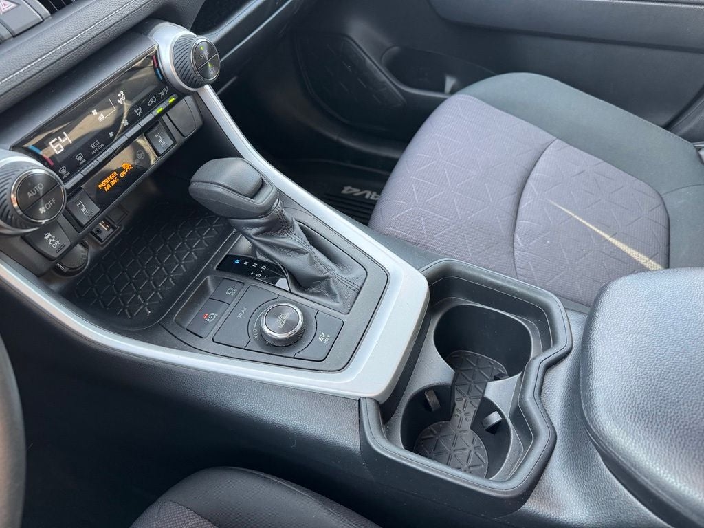 2019 Toyota RAV4 Hybrid XLE AWD
