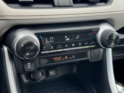 2019 Toyota RAV4 Hybrid XLE AWD