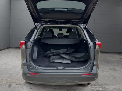 2024 Toyota RAV4 XLE FWD