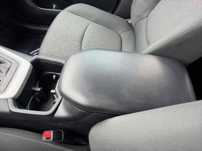 2024 Toyota RAV4 XLE FWD