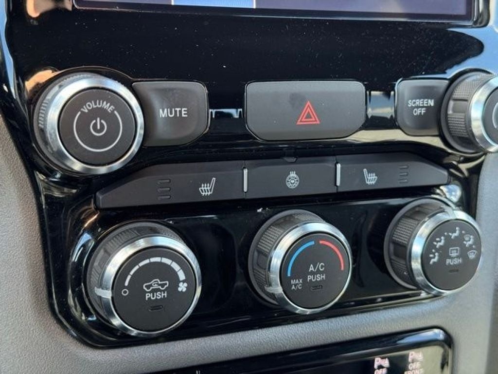 2025 RAM 2500 Big Horn 4WD