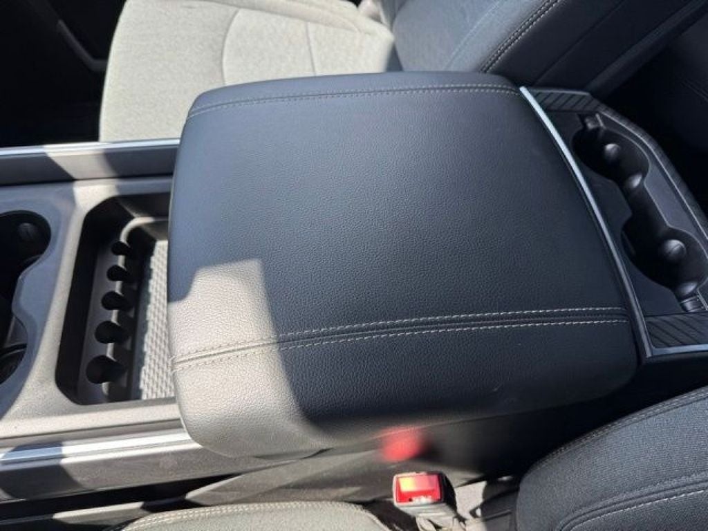 2025 RAM 2500 Big Horn 4WD