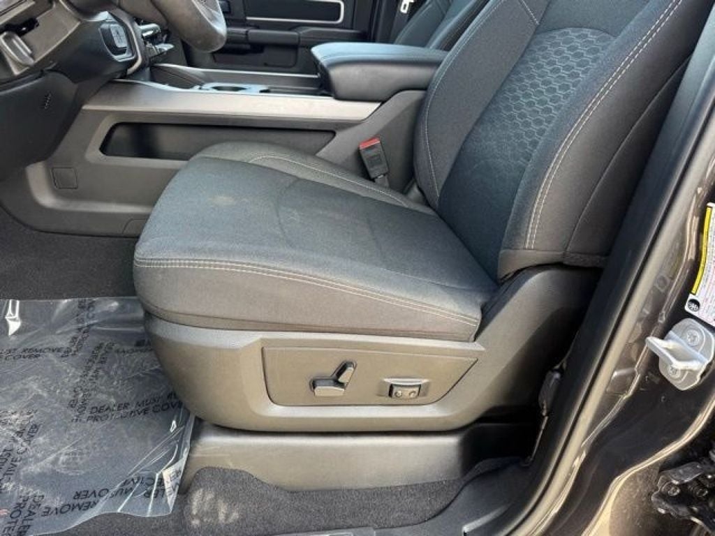 2025 RAM 2500 Big Horn 4WD