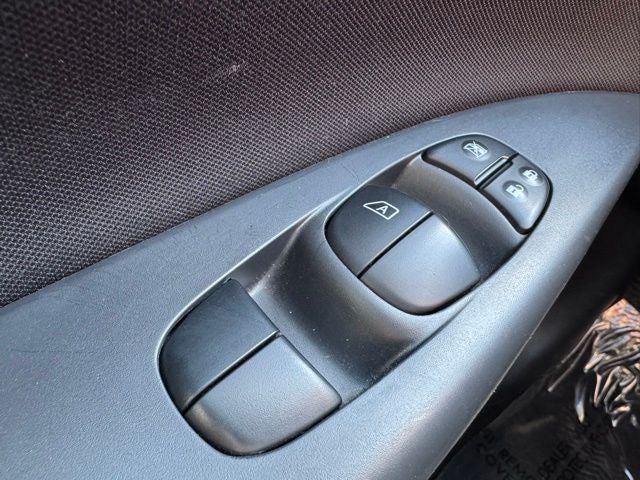 2017 Nissan Sentra SV FWD