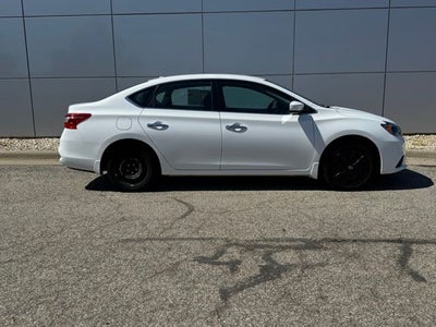 2017 Nissan Sentra SV FWD