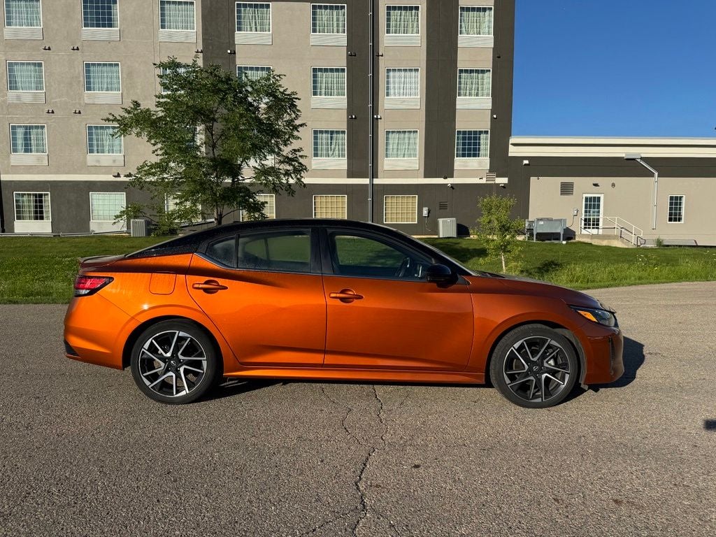 2025 Nissan Sentra SR FWD