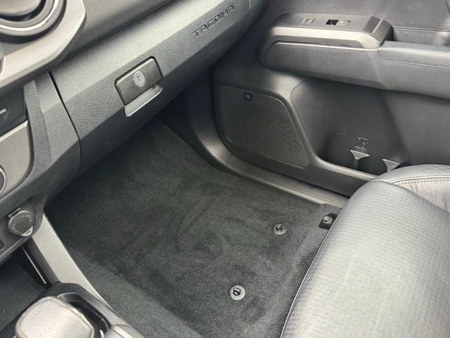 2022 Toyota Tacoma TRD Off-Road V6