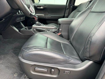 2022 Toyota Tacoma TRD Off-Road V6