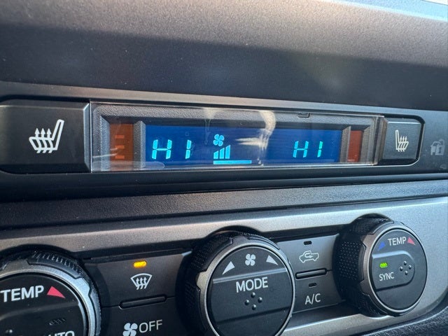 2023 Toyota Tacoma Limited V6