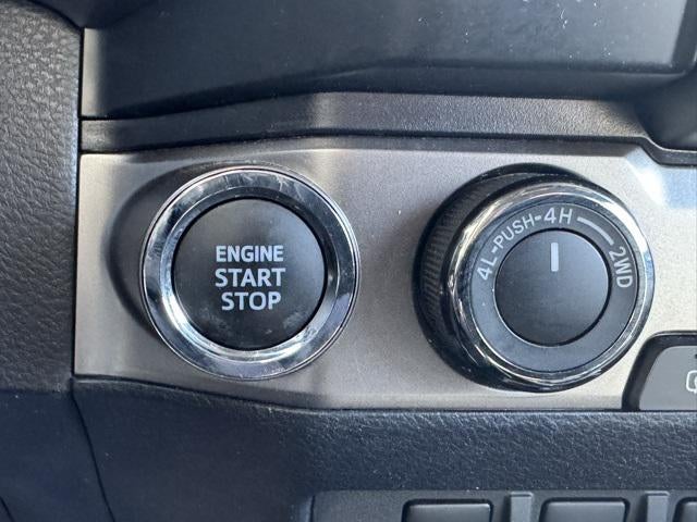 2023 Toyota Tacoma Limited V6