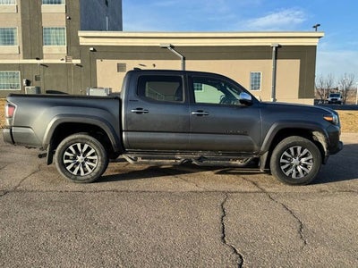 2022 Toyota Tacoma Limited V6