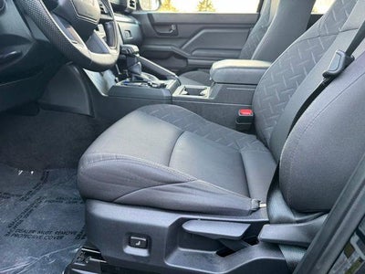 2024 Toyota Tacoma SR5 4WD
