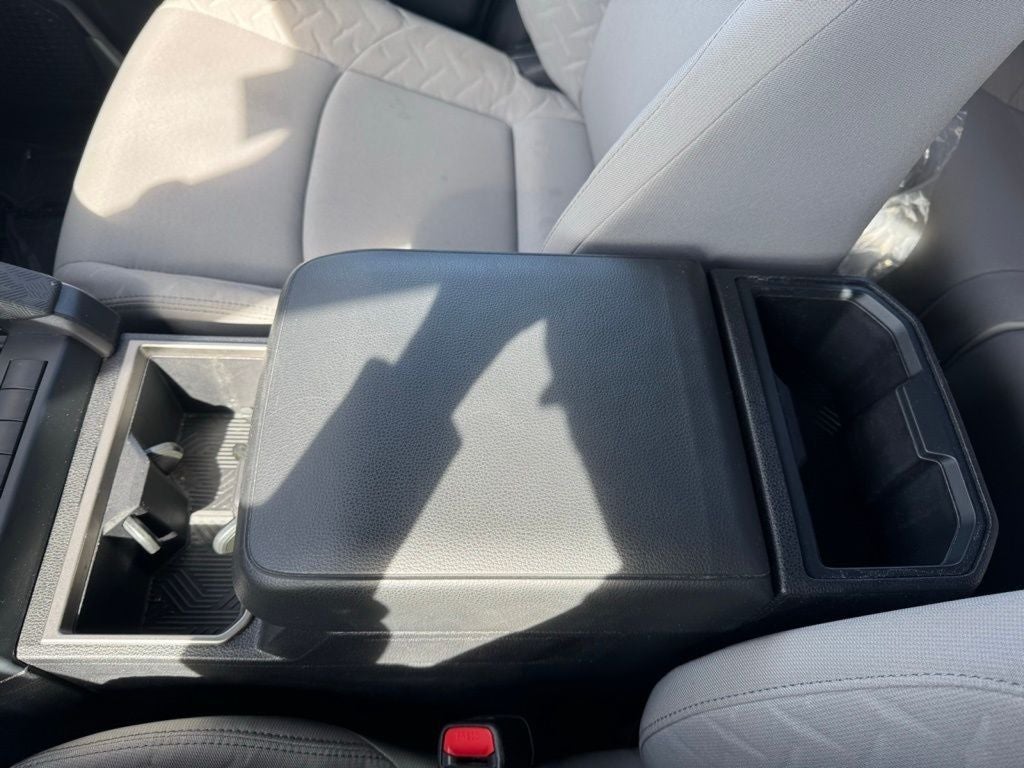 2024 Toyota Tacoma SR5 4WD