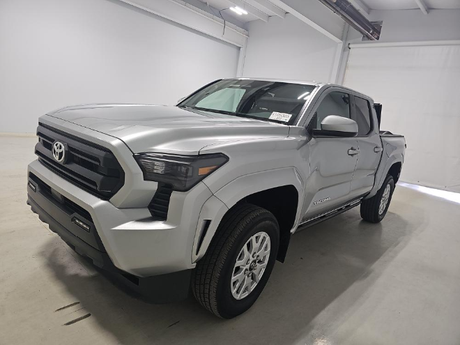 2024 Toyota Tacoma SR5 4WD