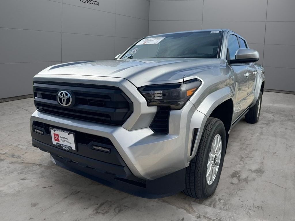 2024 Toyota Tacoma SR5 4WD