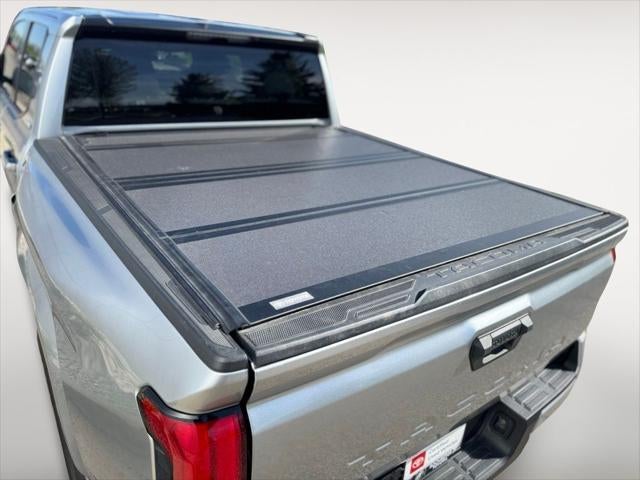 2024 Toyota Tacoma SR5 4WD