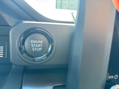 2025 Toyota Tacoma SR5 4WD