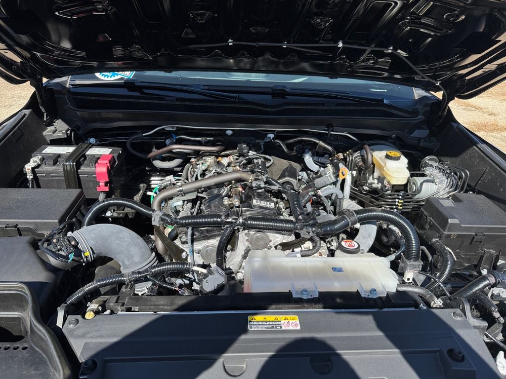 2025 Toyota Tacoma SR5 4WD