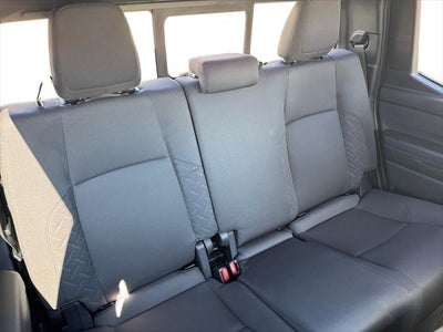 2025 Toyota Tacoma SR5 4WD