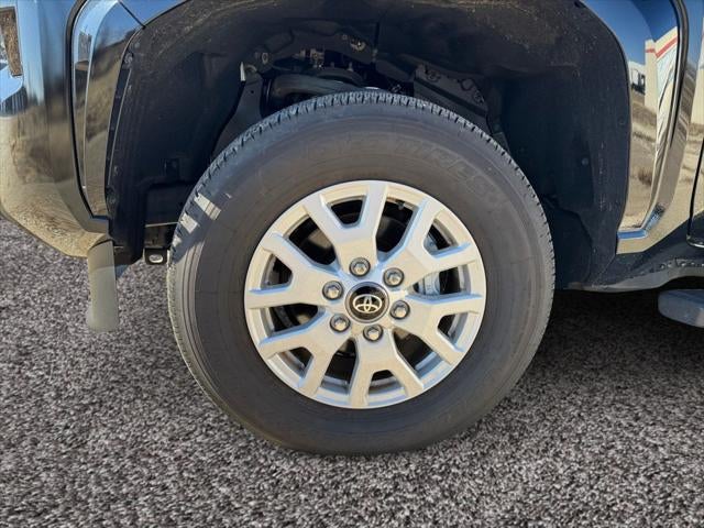 2025 Toyota Tacoma SR5 4WD