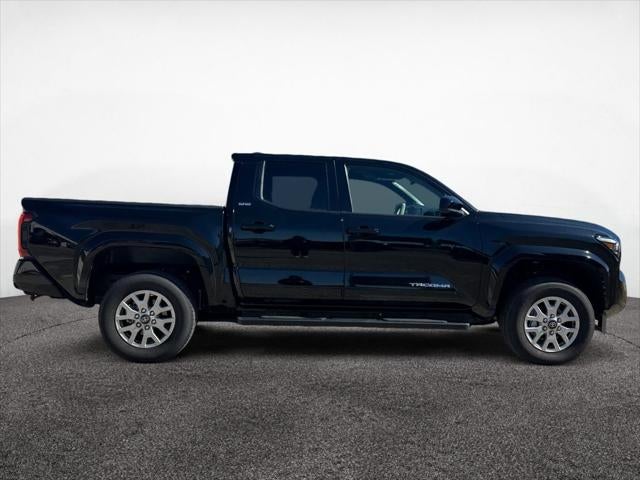 2025 Toyota Tacoma SR5 4WD