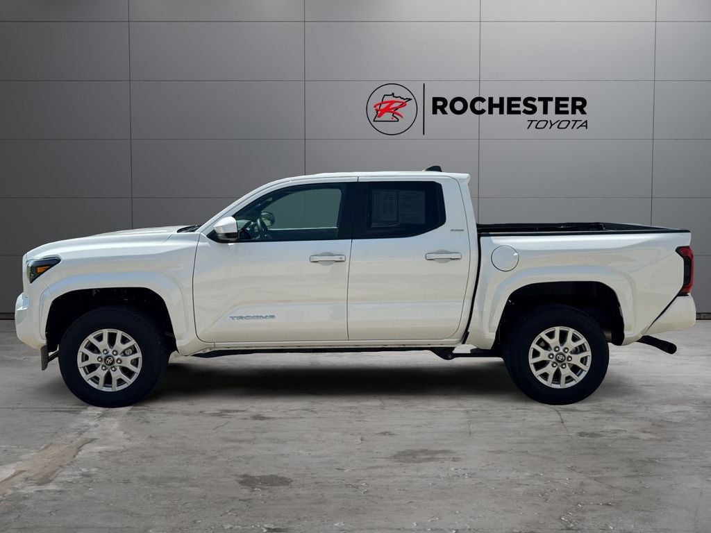 2025 Toyota Tacoma SR5 4WD