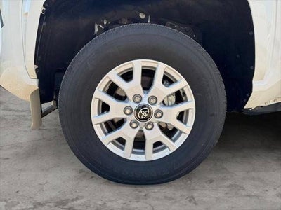 2025 Toyota Tacoma SR5 4WD