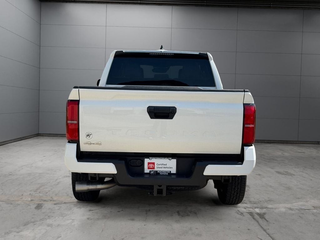 2025 Toyota Tacoma SR5 4WD
