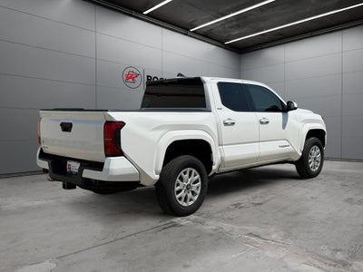 2025 Toyota Tacoma SR5 4WD