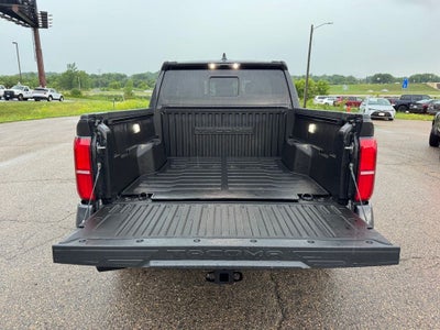 2025 Toyota Tacoma SR5 4WD