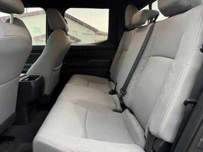 2025 Toyota Tacoma SR5 4WD