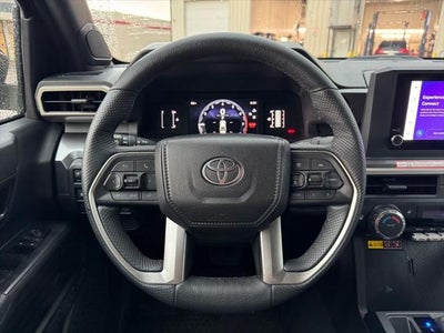 2025 Toyota Tacoma SR5 4WD