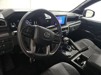 2024 Toyota Tacoma SR5 4WD