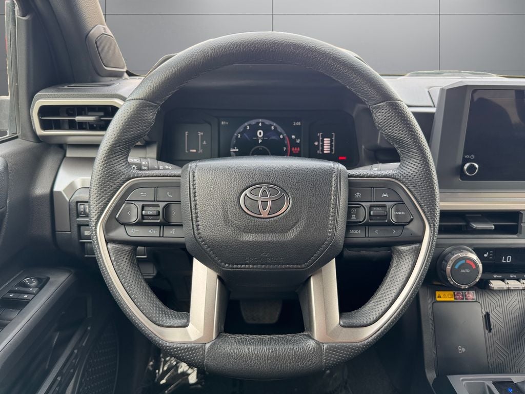 2024 Toyota Tacoma SR5 4WD