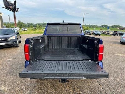 2024 Toyota Tacoma SR5 4WD