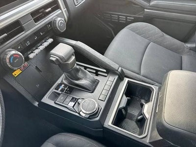2024 Toyota Tacoma SR5 4WD