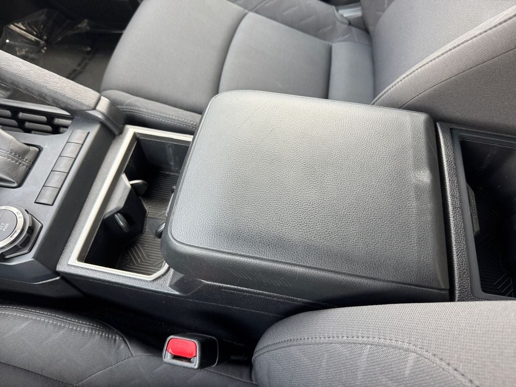 2024 Toyota Tacoma SR5 4WD