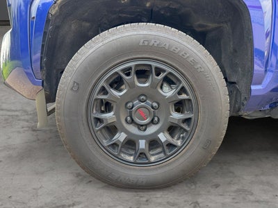 2024 Toyota Tacoma SR5 4WD