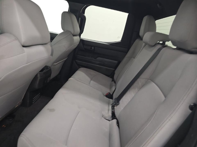 2025 Toyota Tacoma SR5 4WD