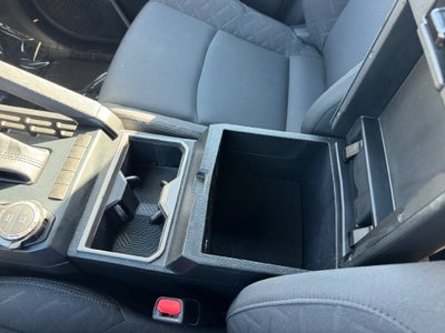 2025 Toyota Tacoma SR5 4WD