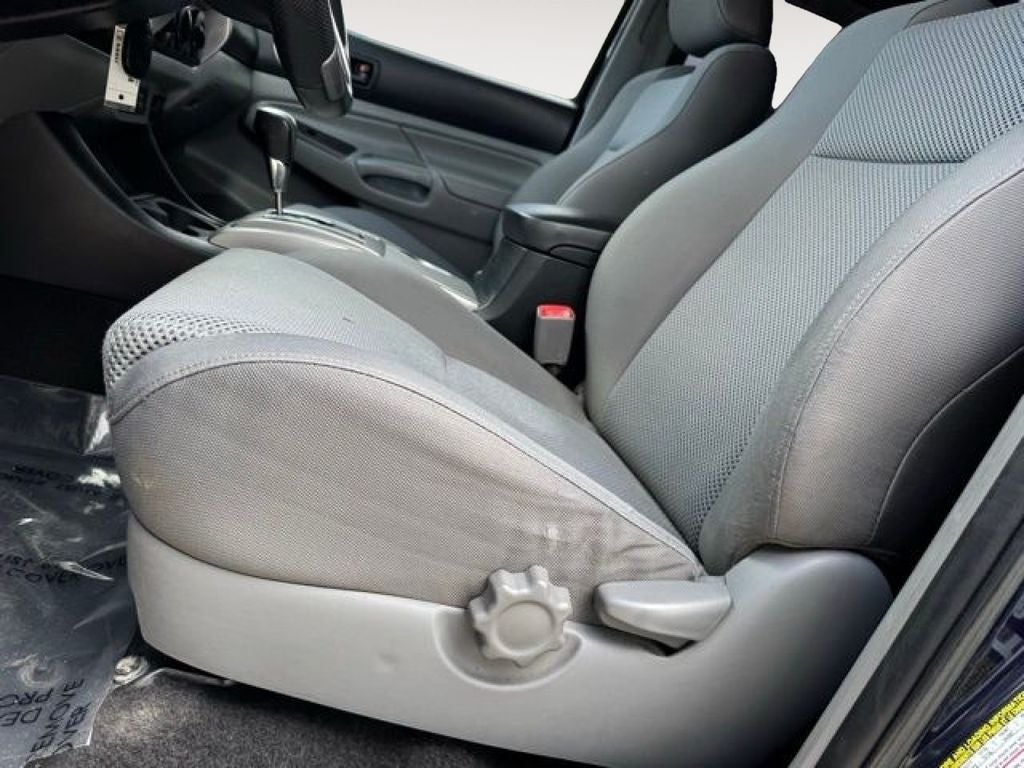 2013 Toyota Tacoma Base V6
