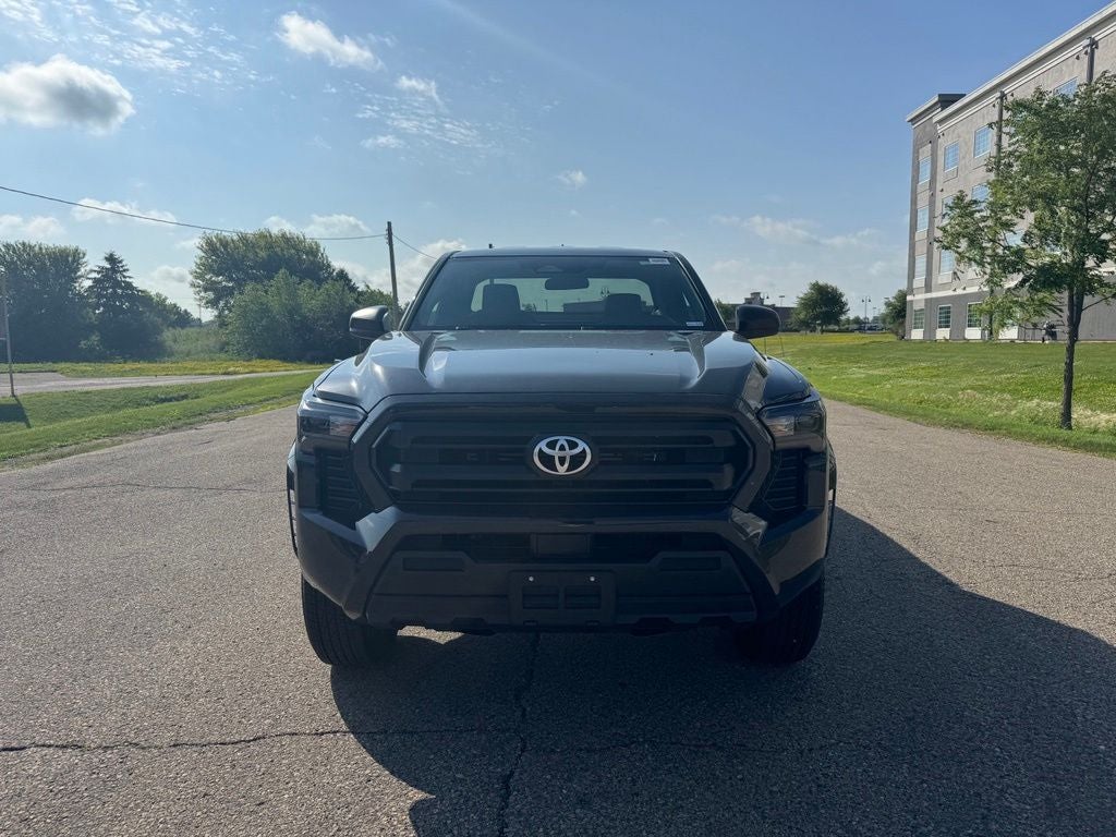 2025 Toyota Tacoma SR 4WD