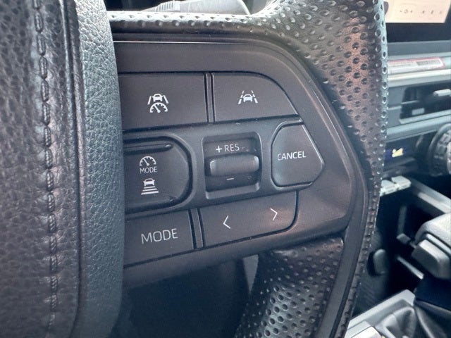 2024 Toyota Tacoma SR5 4WD