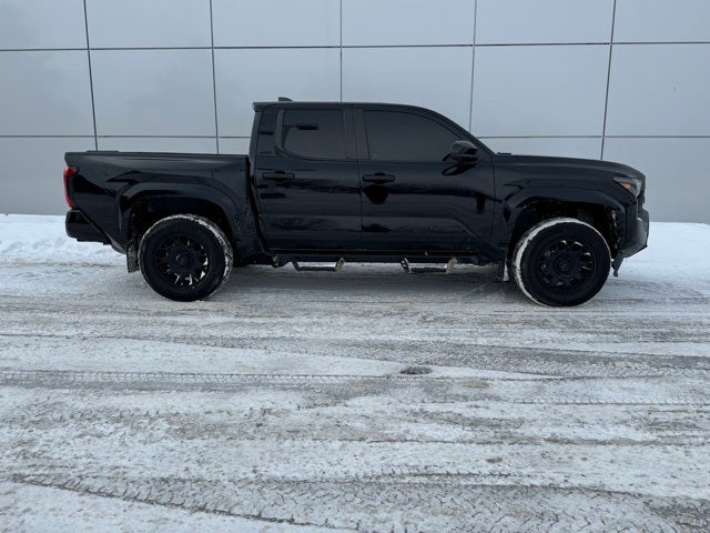 2024 Toyota Tacoma SR5 4WD