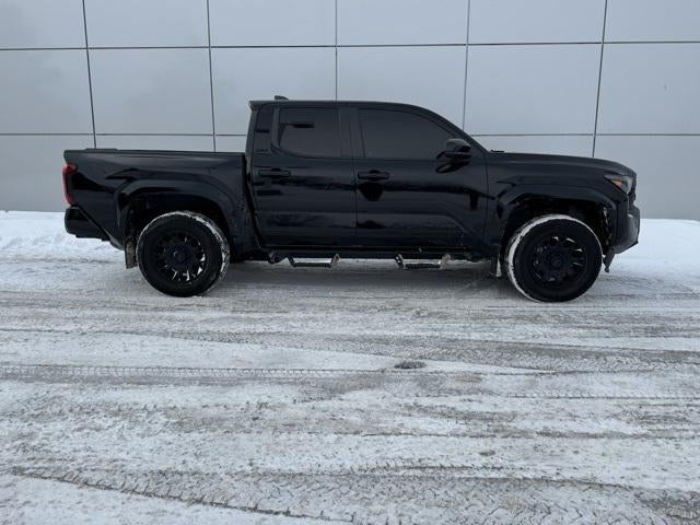 2024 Toyota Tacoma SR5 4WD