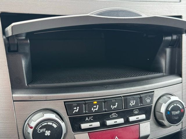 2014 Subaru Outback 2.5i Premium AWD