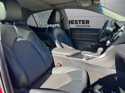 2018 Toyota Camry SE FWD